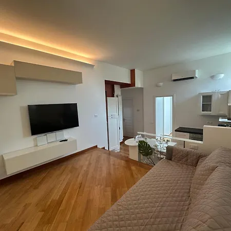 Casa Adamus * Varazze