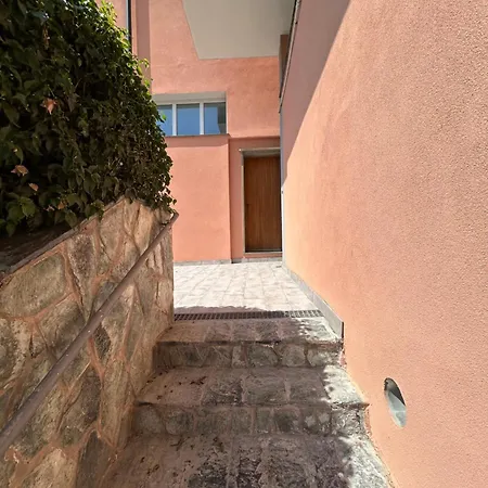 Casa Adamus Lejlighed Varazze
